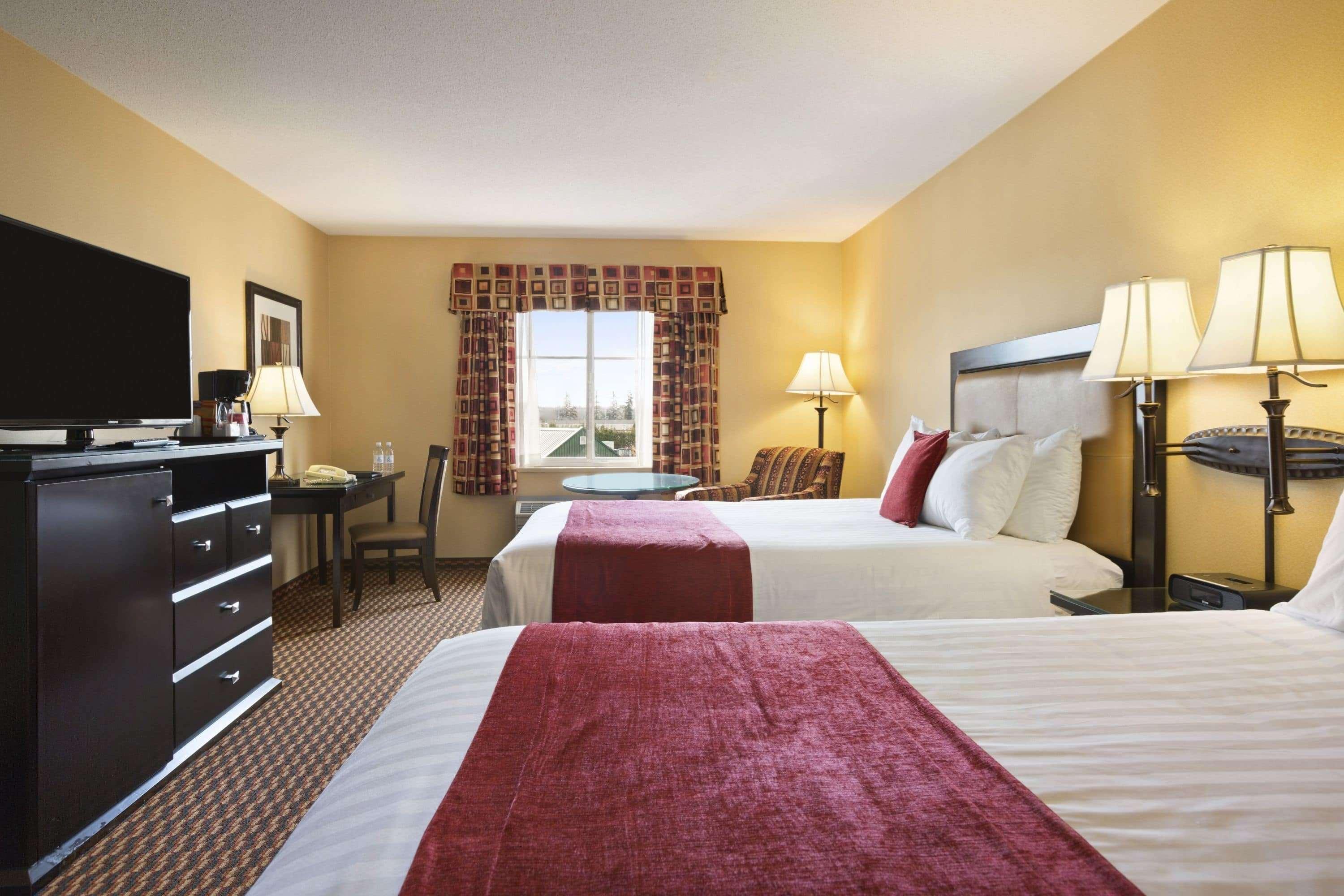 Ramada By Wyndham Surrey/Langley Hotel Eksteriør billede